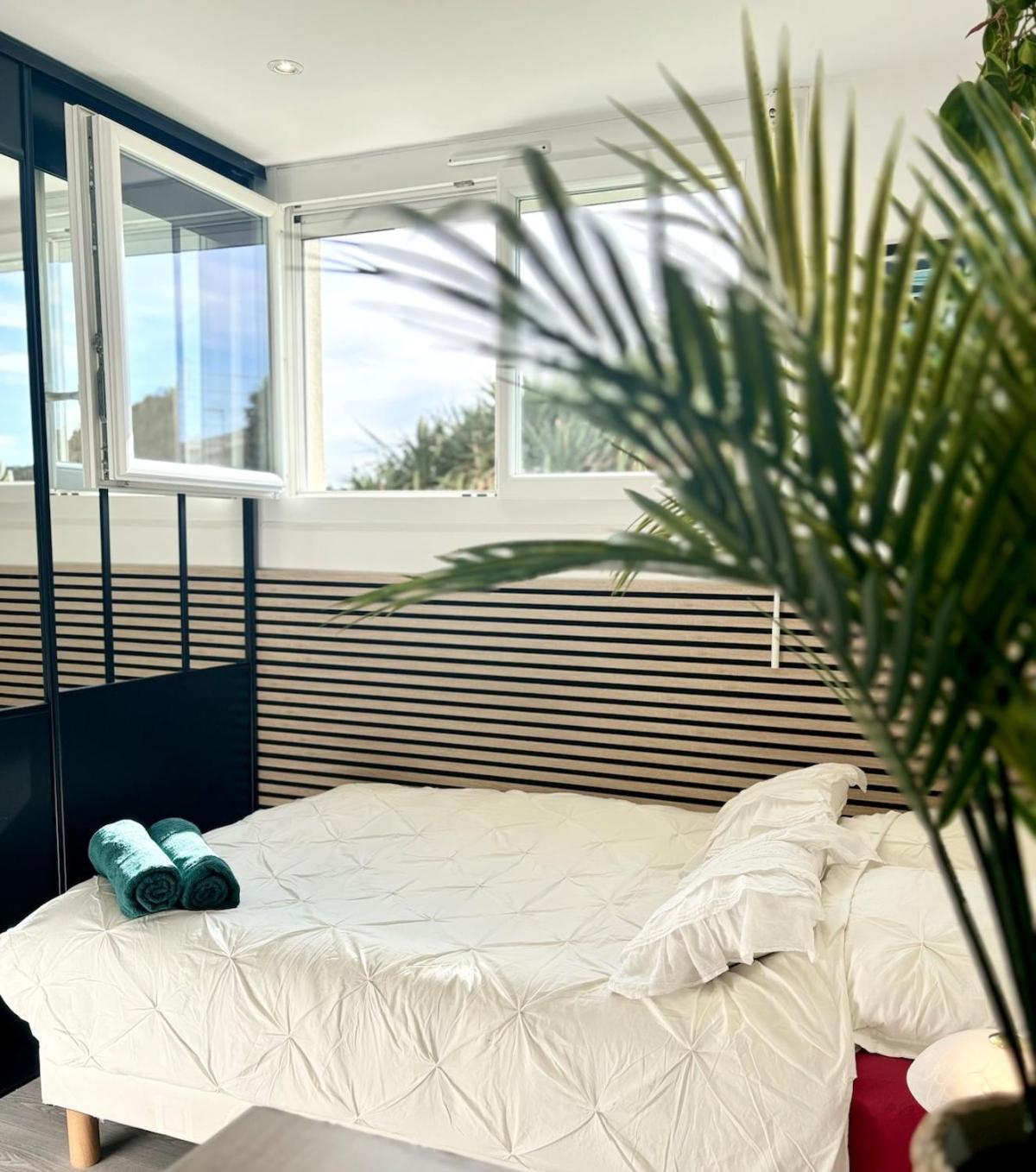 La Graviere, Cozy Wifi & Parking 20m Ocean Surf Apartment *
